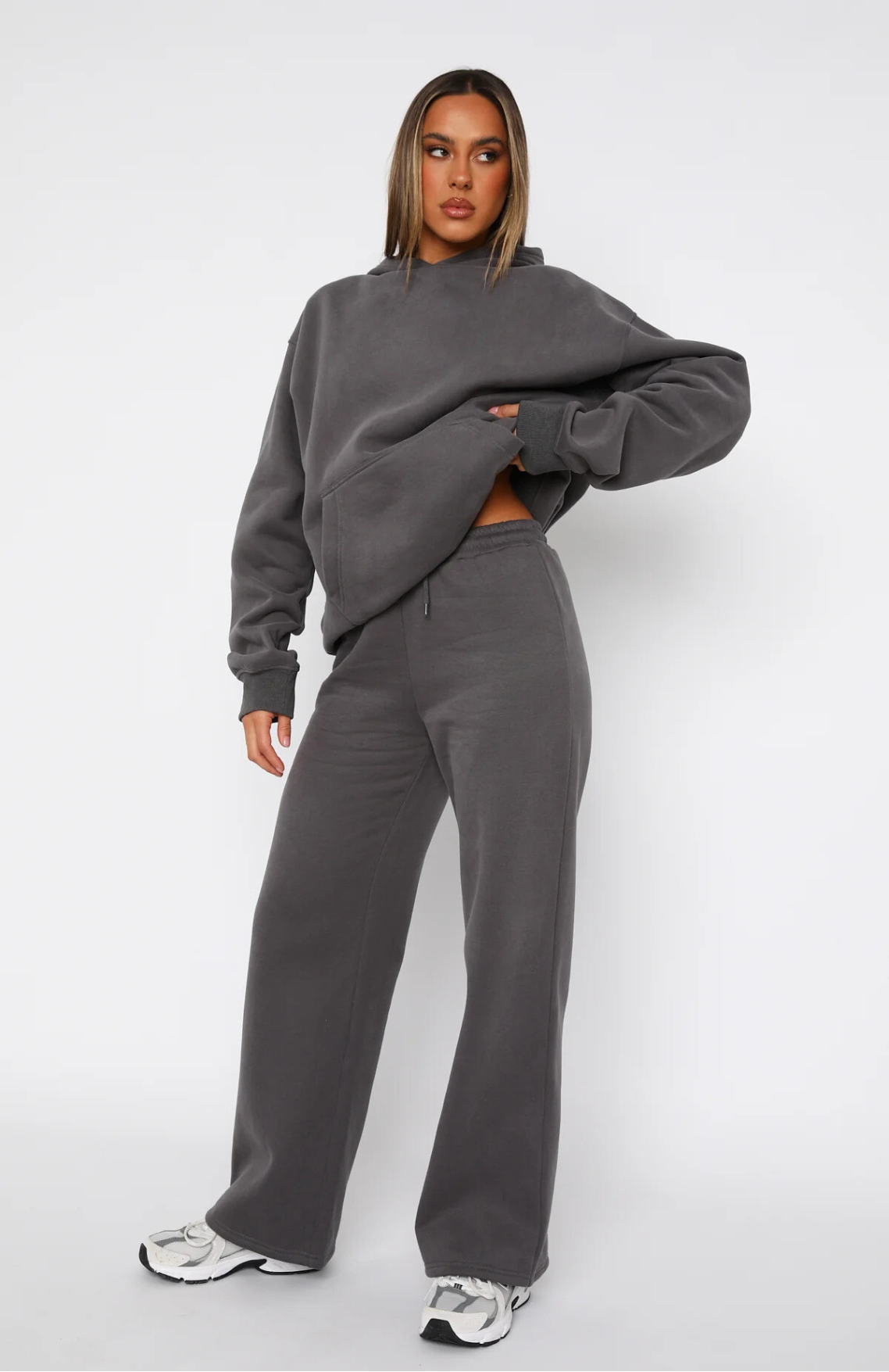 Oversize Hoodie + Wide Leg Sweatpants  - Volcanic